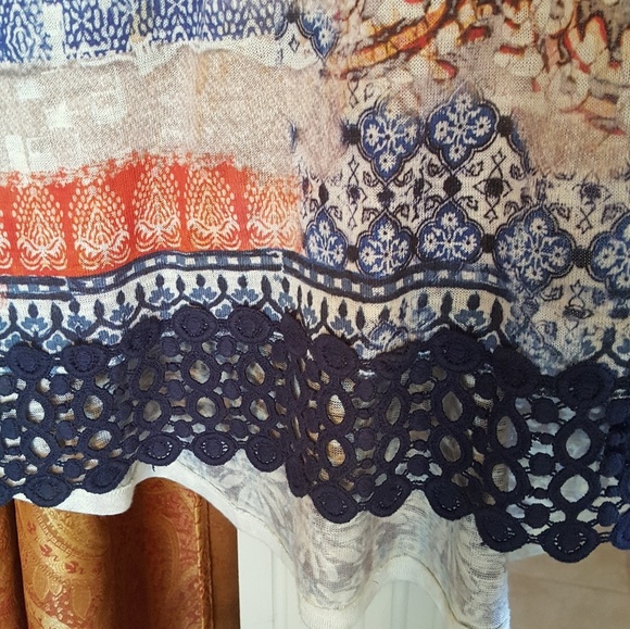 Top - Picture 3 of 6